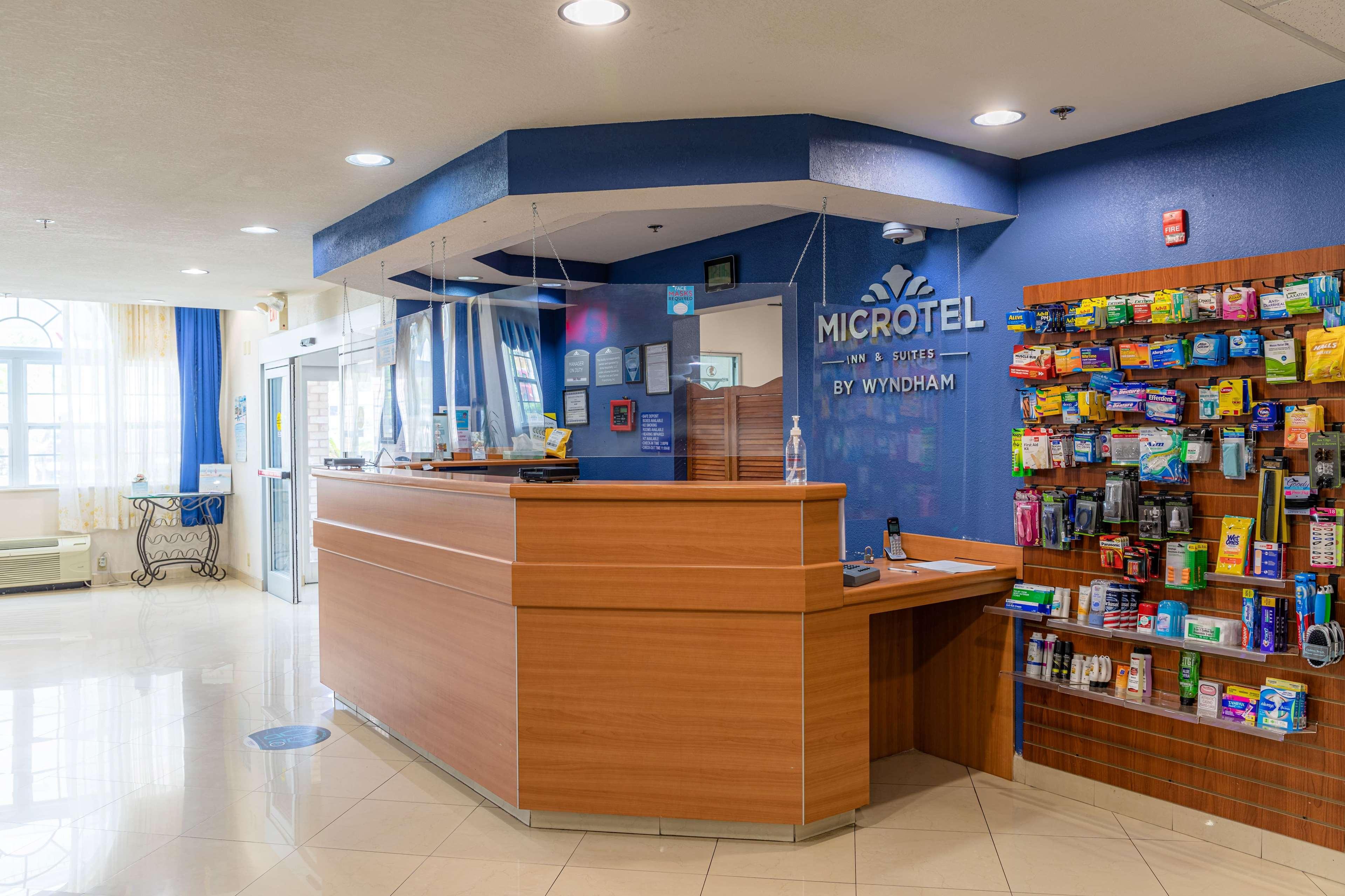 Microtel Inn & Suites By Wyndham Kingsland Naval Base I-95 Extérieur photo