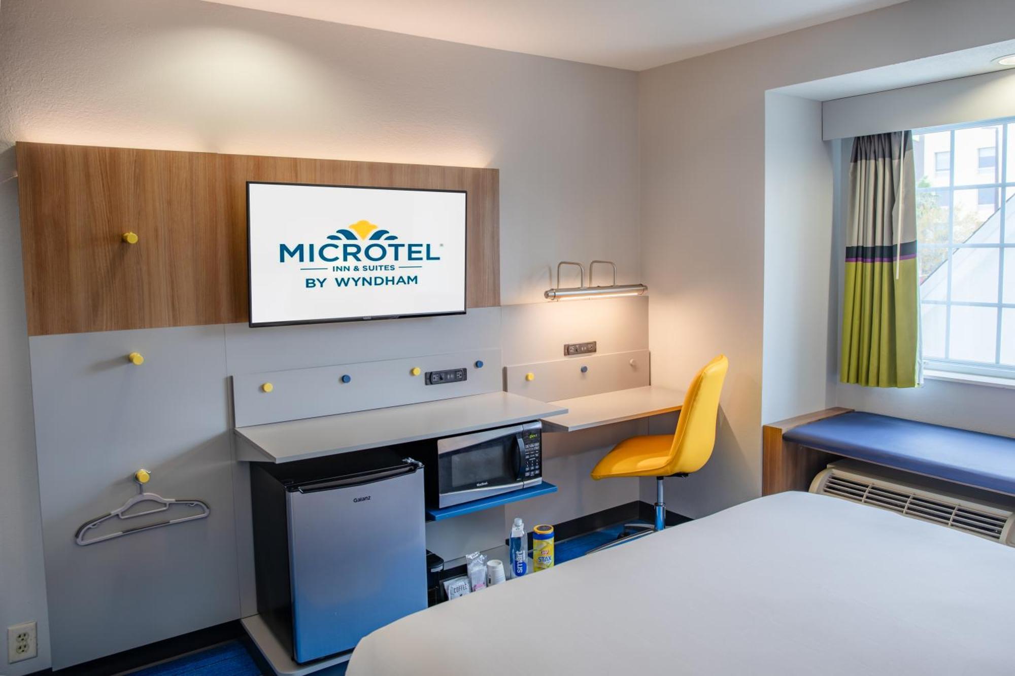 Microtel Inn & Suites By Wyndham Kingsland Naval Base I-95 Extérieur photo