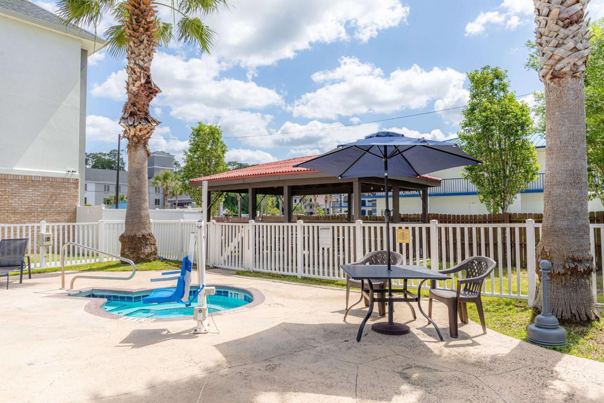 Microtel Inn & Suites By Wyndham Kingsland Naval Base I-95 Extérieur photo