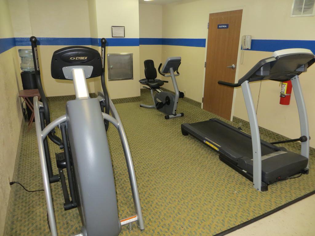 Microtel Inn & Suites By Wyndham Kingsland Naval Base I-95 Extérieur photo